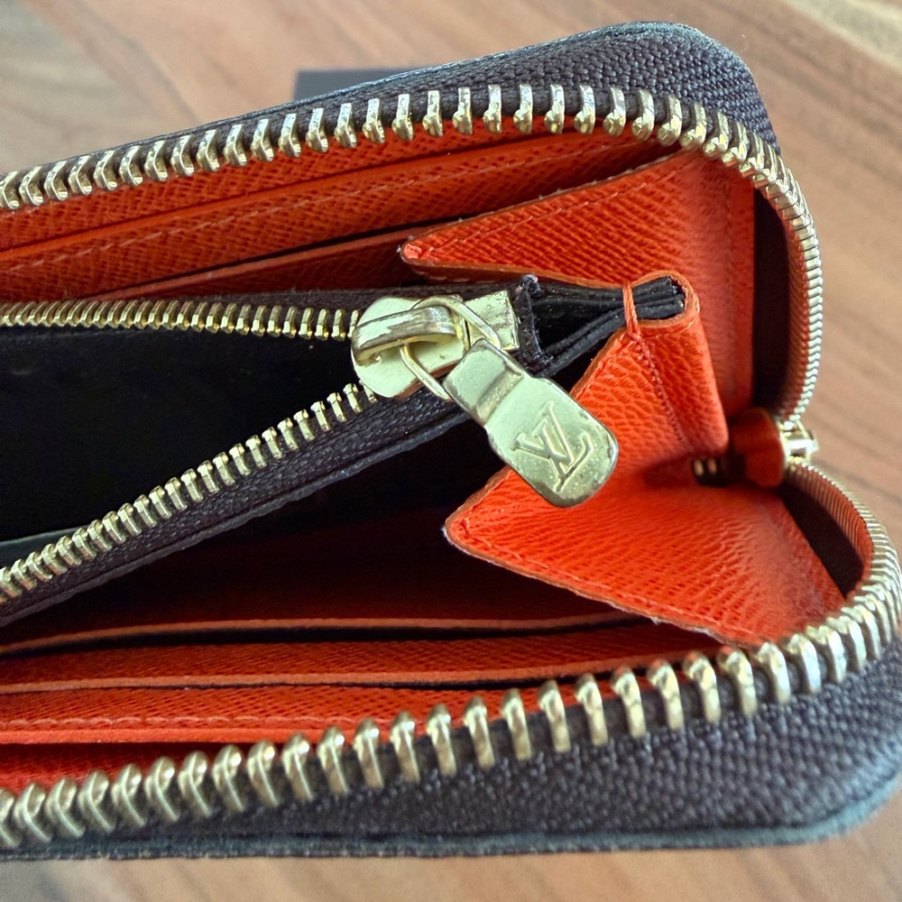 Louis Vuitton Clémence Wallet - Picture 3 of 8
